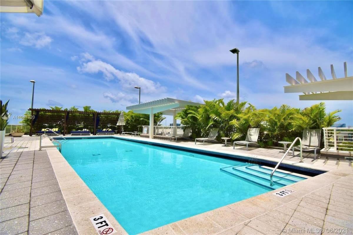 City Condo In Midtown Wynwood With Pool And Parking Miami Exterior foto